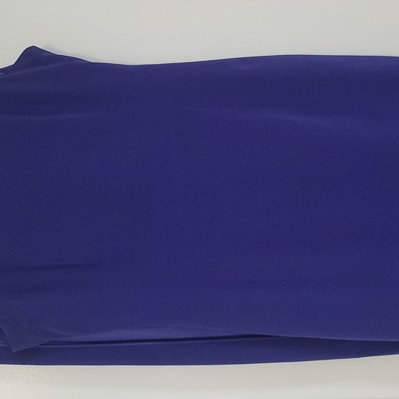 Gorgeous Dress in EUC - Picture 2 of 4